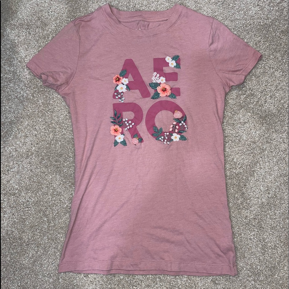 Aeropostale Graphic Tee- Size Medium